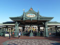 Eingangstor von Tokyo Disneyland.
